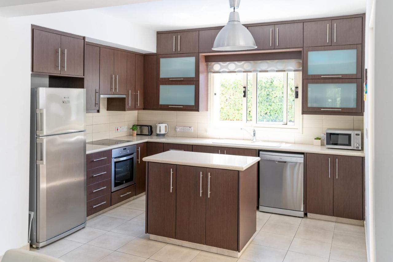 פאראלימני Palm Villa Ekaterina 4 Bdrm מראה חיצוני תמונה