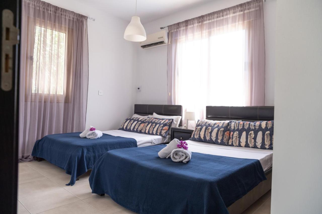 פאראלימני Palm Villa Ekaterina 4 Bdrm מראה חיצוני תמונה