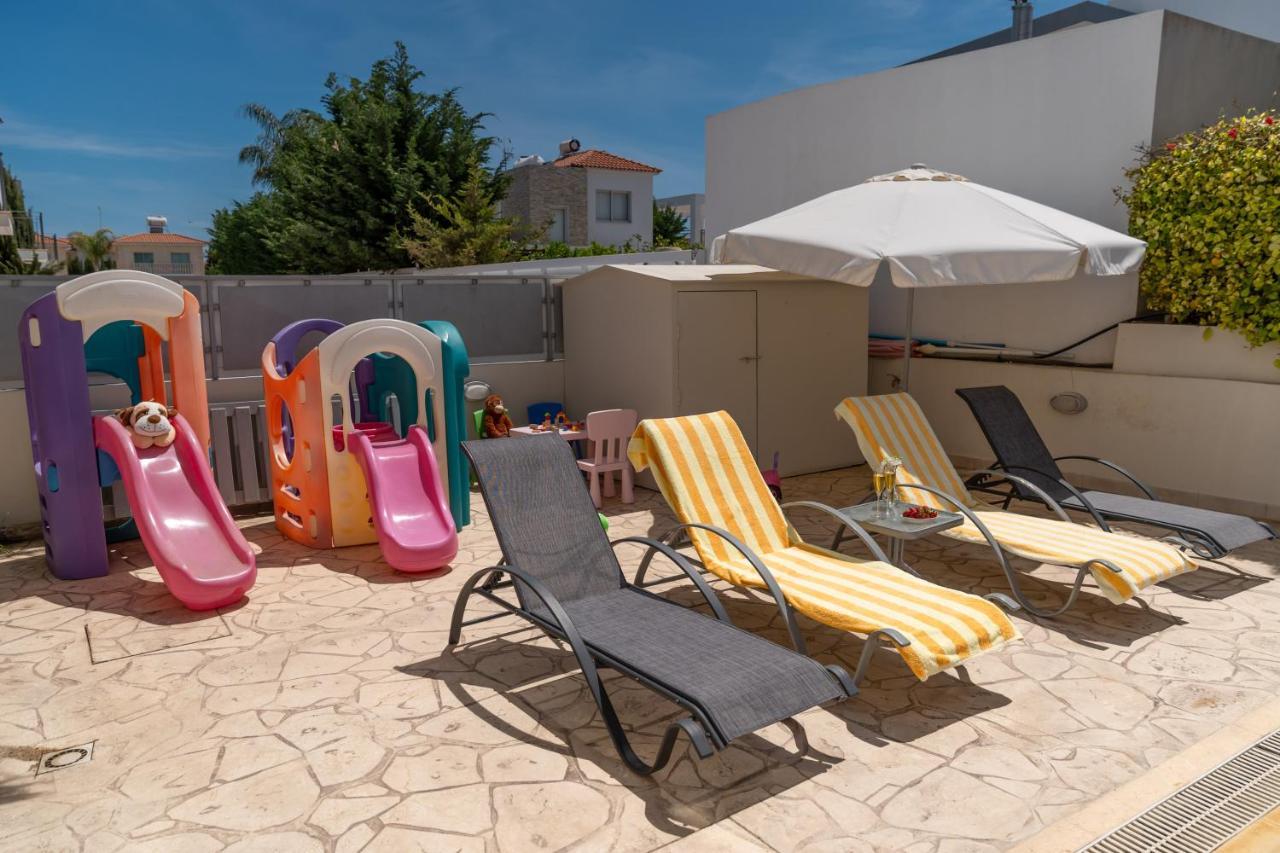 פאראלימני Palm Villa Ekaterina 4 Bdrm מראה חיצוני תמונה